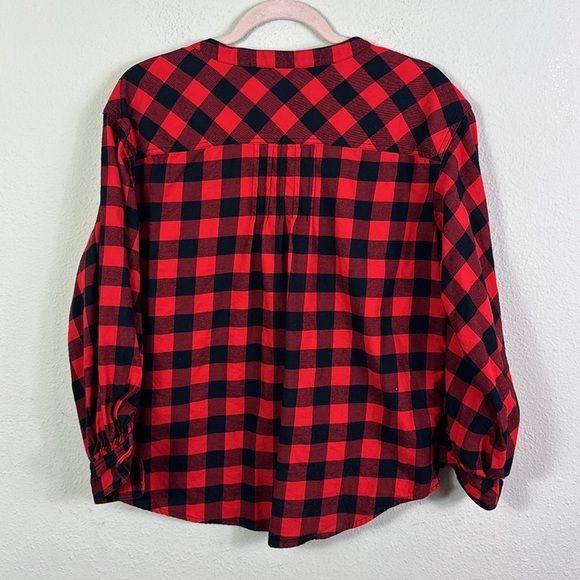 J. Crew Open V-neck shirt in buffalo check flannel red black sz small - Picture 7 of 7